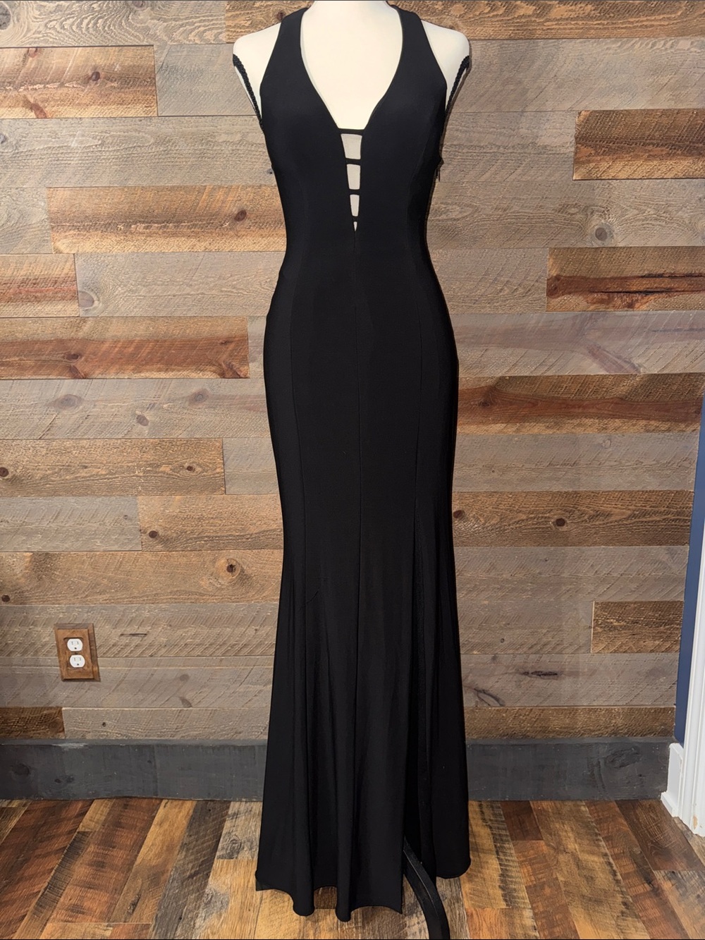 NWT Blondie Nites Stacy Sklar Black Halter Open Back Formal Gown Size 3